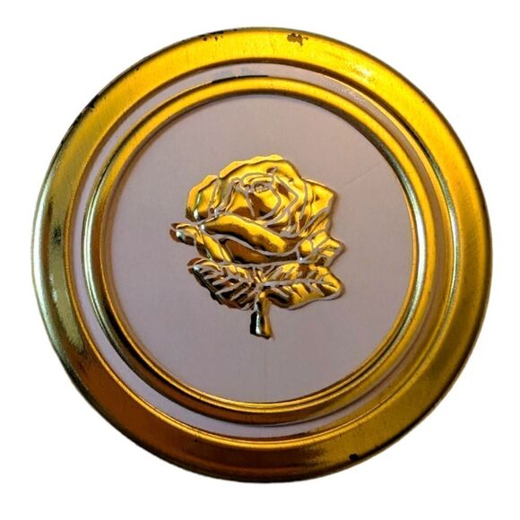 Avon - Roses Roses - Cream Sachet - Picture 3 of 5